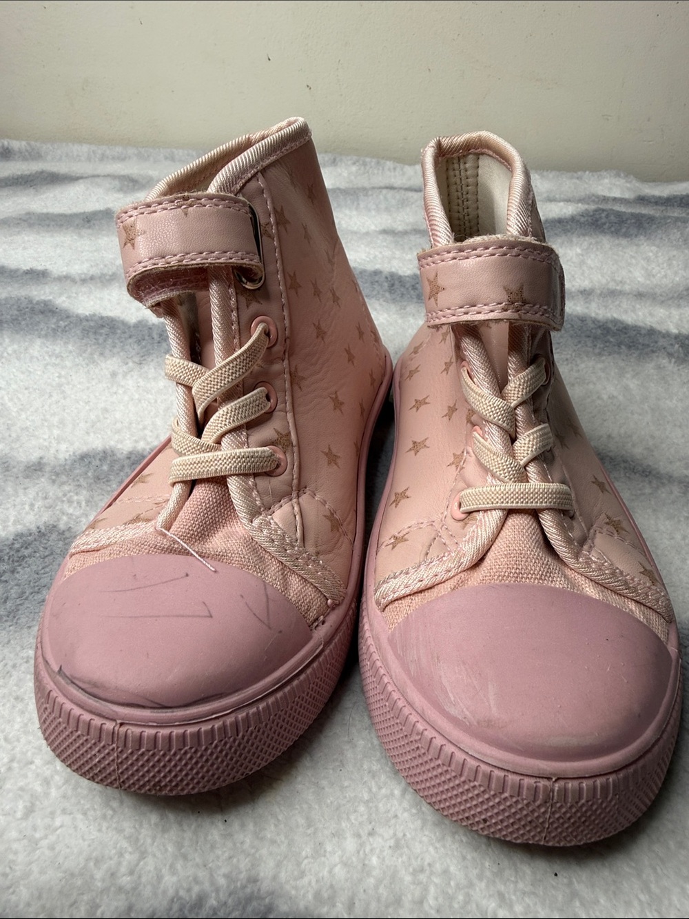 Girls' Pink Star High-Top Sneakers with Hook-and-Loop Strap